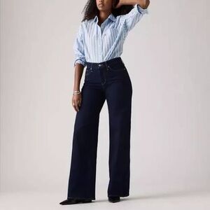 Levi's Womens 318 Shaping Stretch Wide Leg in Darkest Sky 28